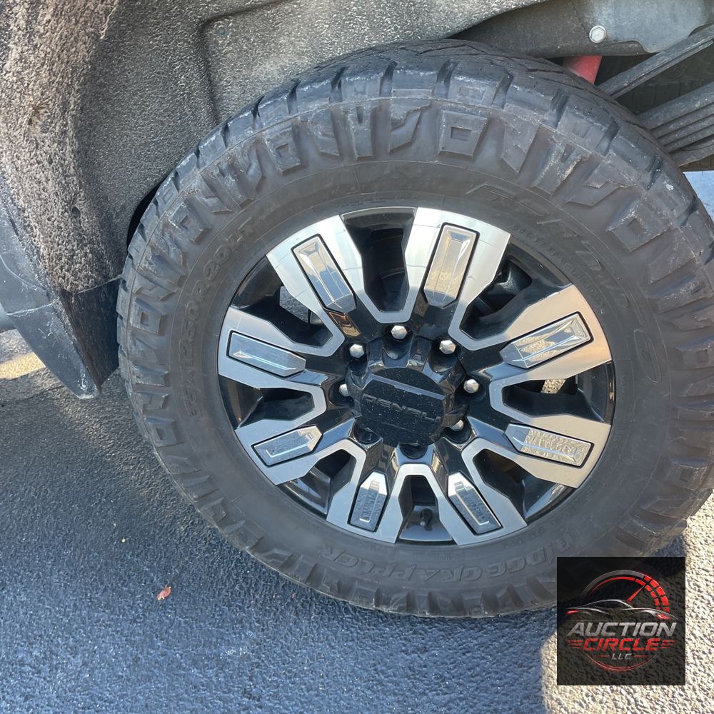 2024 GMC Sierra 3500HD Denali