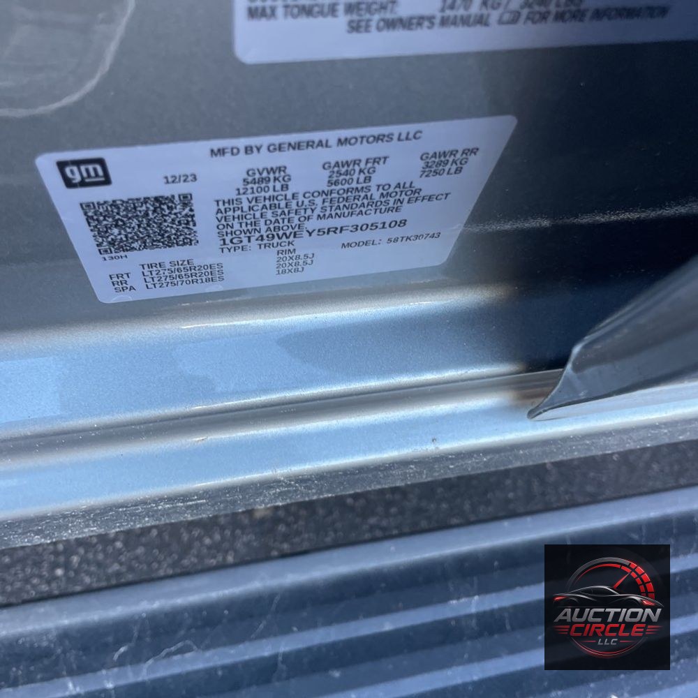 2024 GMC Sierra 3500HD Denali