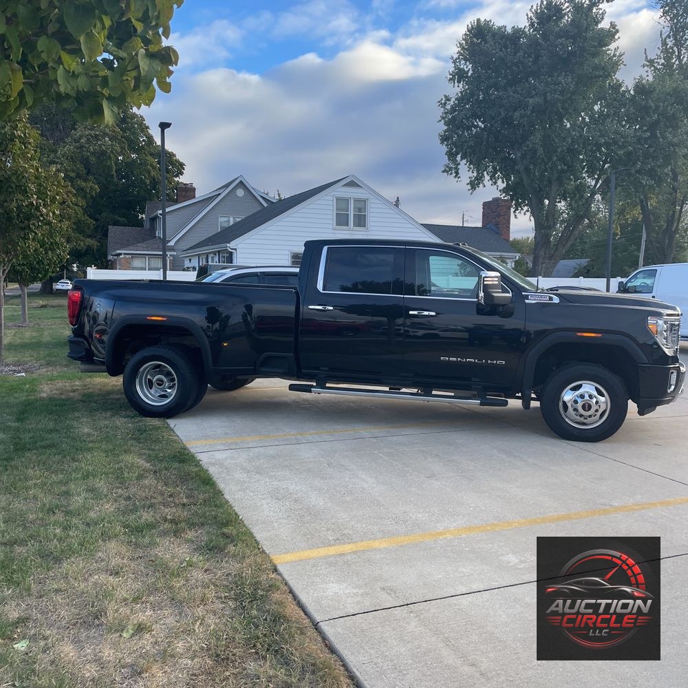 2023 GMC Sierra 3500 Denali