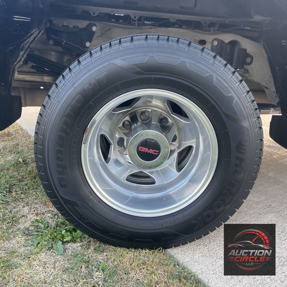 2023 GMC Sierra 3500 Denali