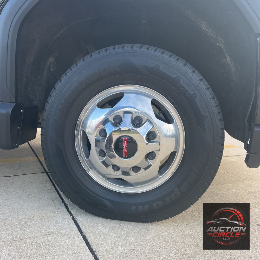 2023 GMC Sierra 3500 Denali