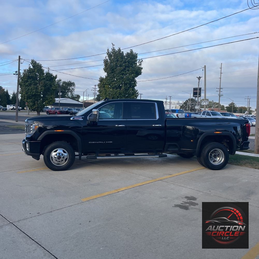 2023 GMC Sierra 3500 Denali