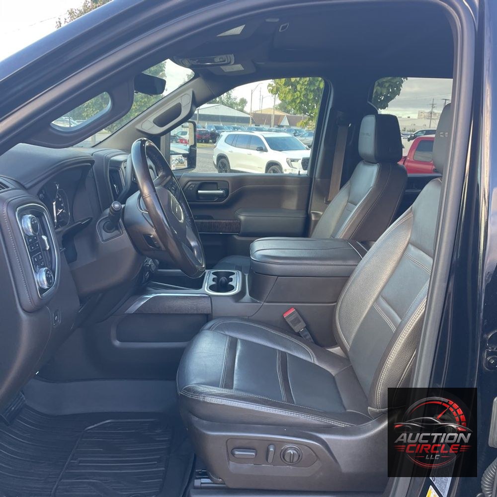 2023 GMC Sierra 3500 Denali