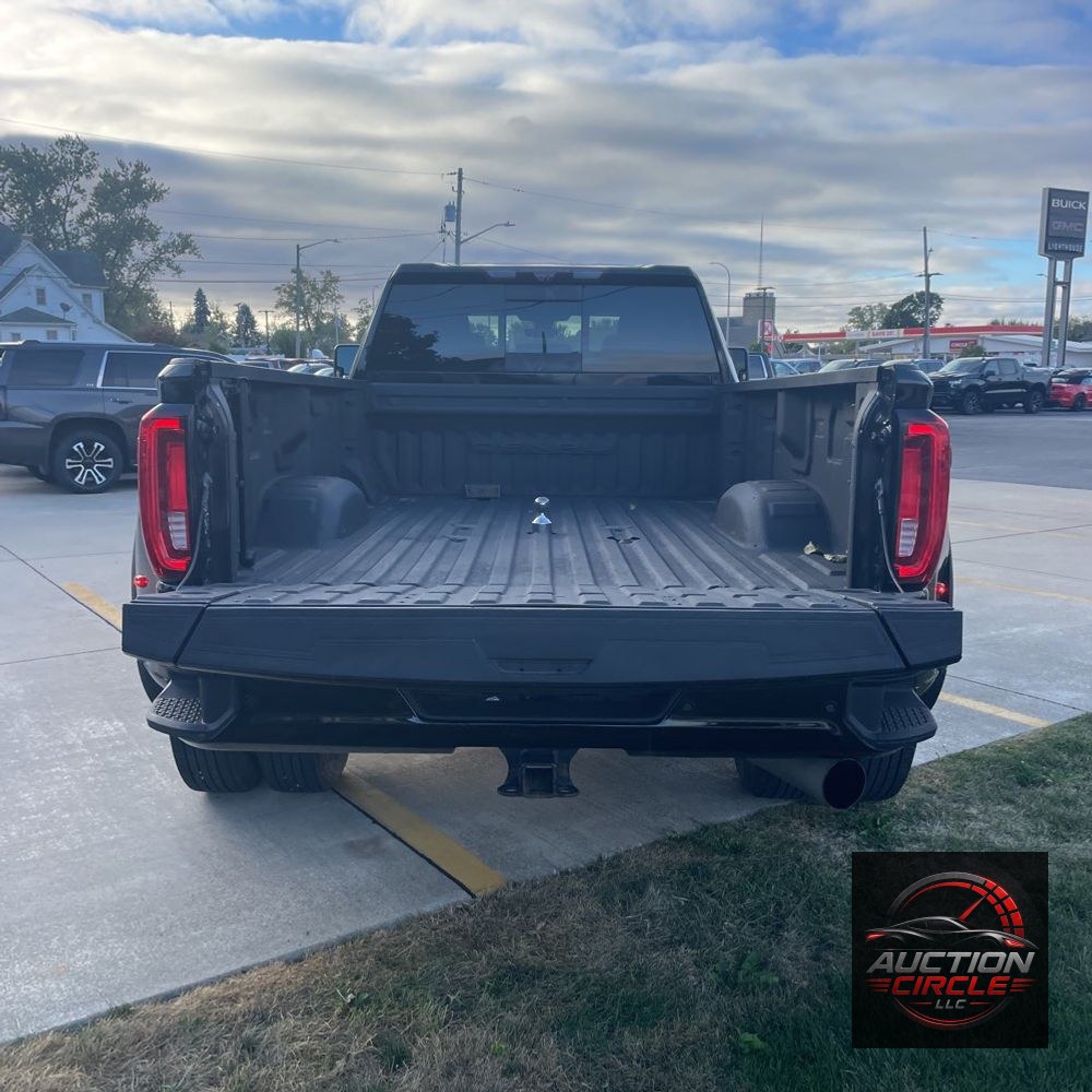 2023 GMC Sierra 3500 Denali