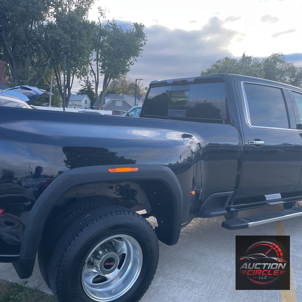 2023 GMC Sierra 3500 Denali
