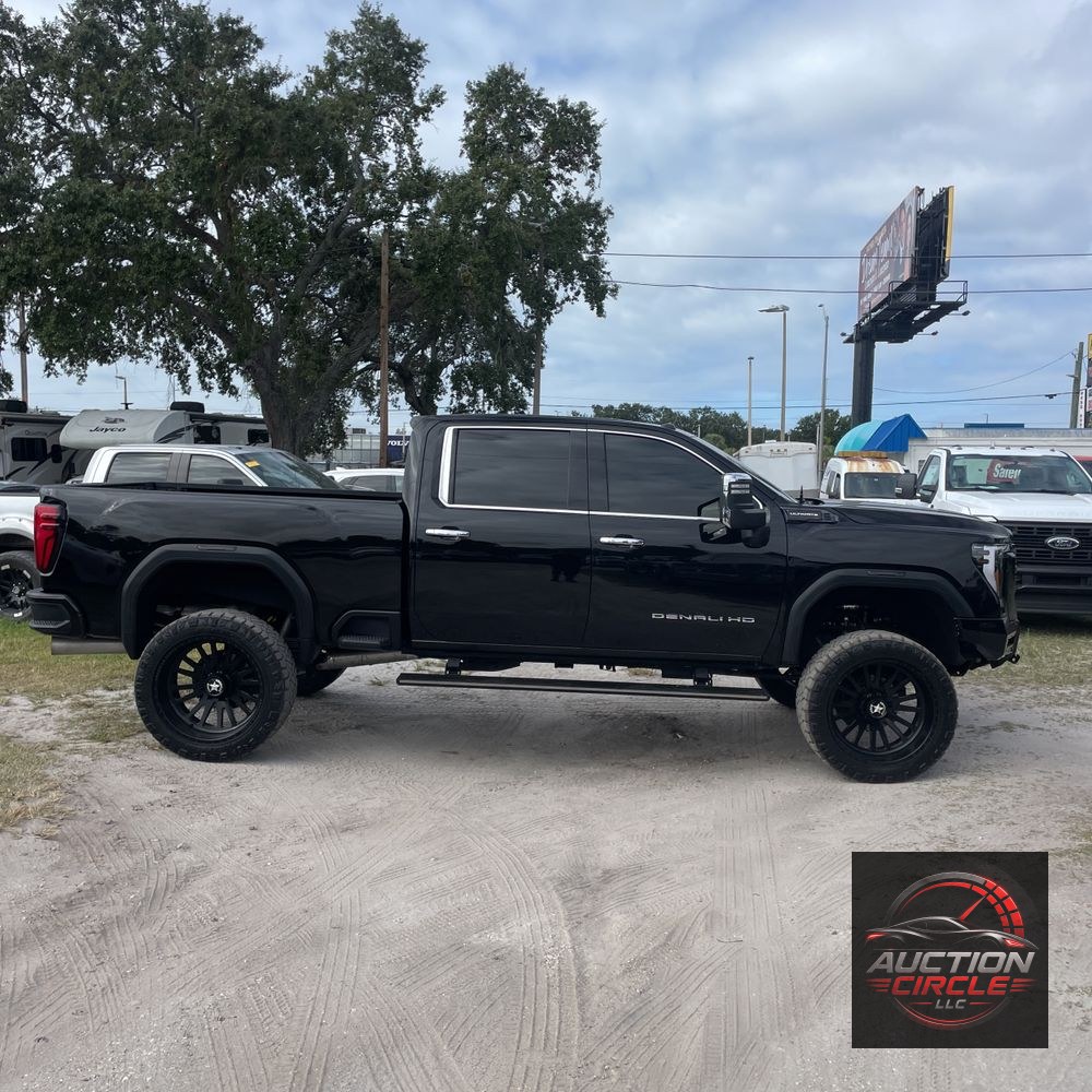 2024 GMC Sierra 2500HD Denali Ultimate