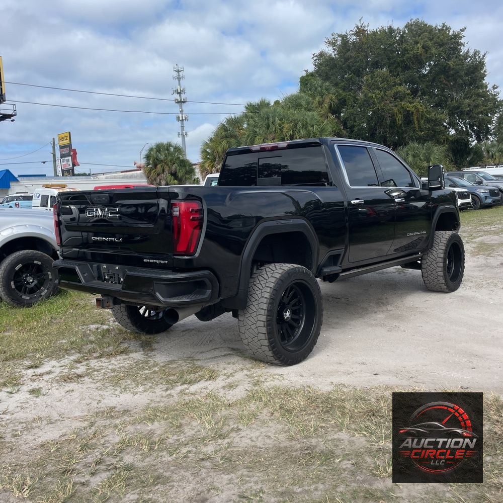 2024 GMC Sierra 2500HD Denali Ultimate