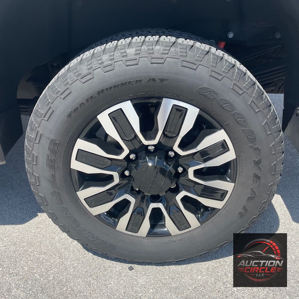 2024 GMC Sierra 3500HD Denali Ultimate