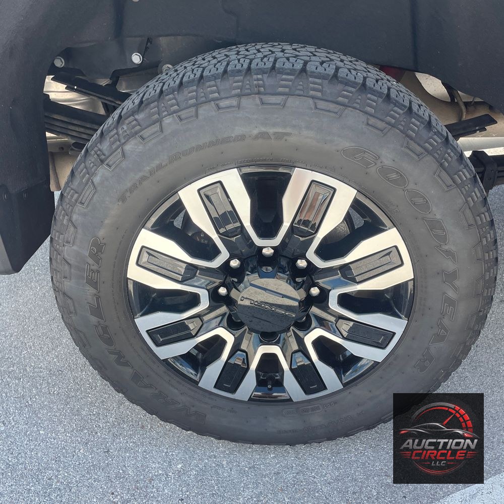 2024 GMC Sierra 3500HD Denali Ultimate