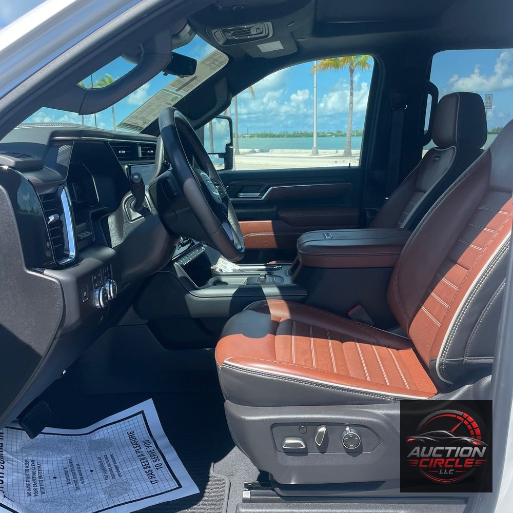 2024 GMC Sierra 3500HD Denali Ultimate