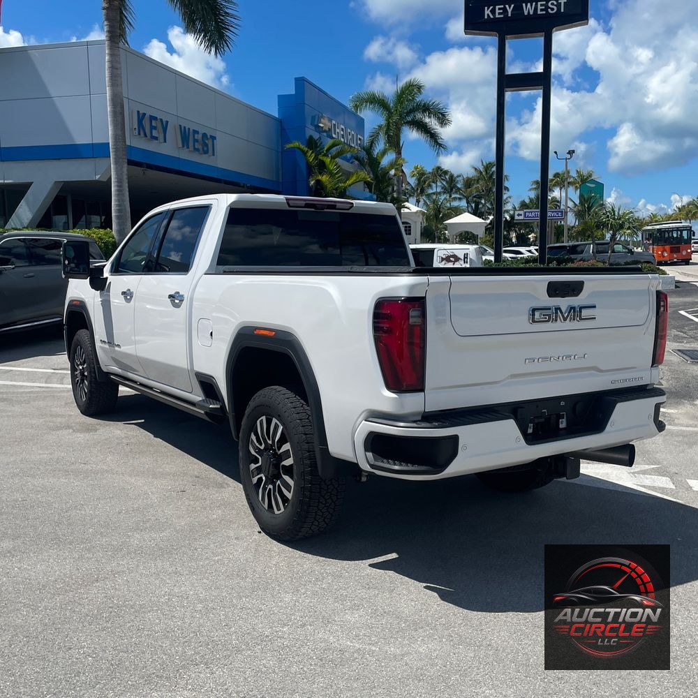 2024 GMC Sierra 3500HD Denali Ultimate