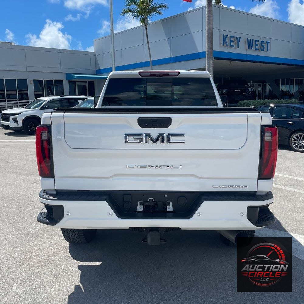 2024 GMC Sierra 3500HD Denali Ultimate