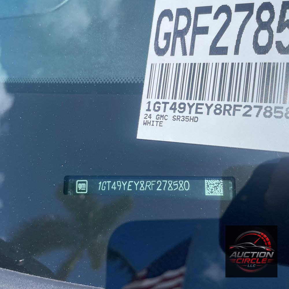 2024 GMC Sierra 3500HD Denali Ultimate