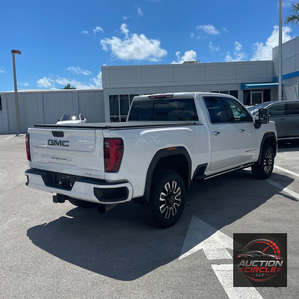 2024 GMC Sierra 3500HD Denali Ultimate