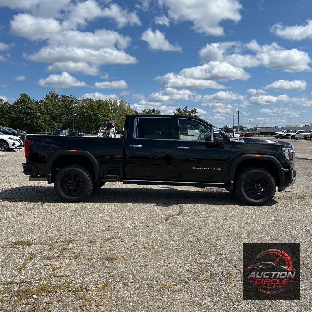 2025 GMC Sierra 2500 Denali