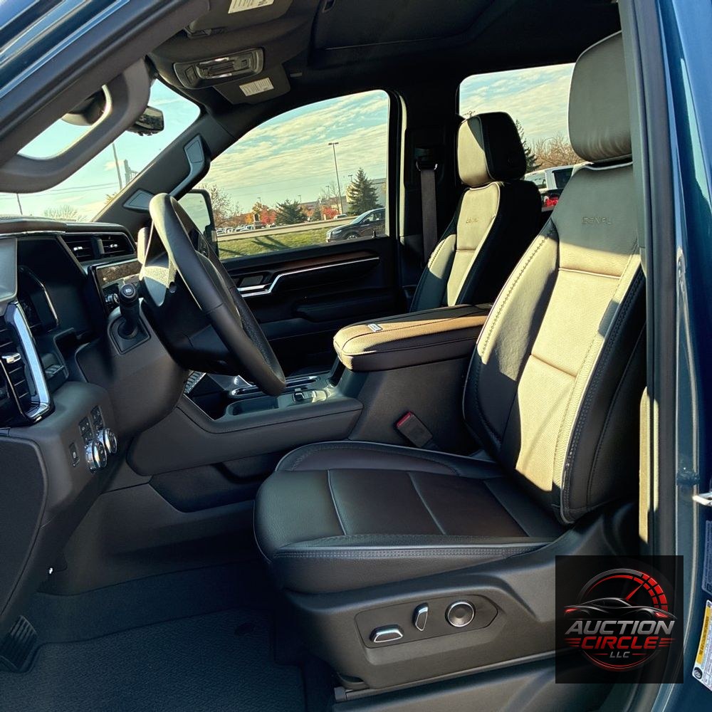 2025 GMC Sierra 3500HD Denali