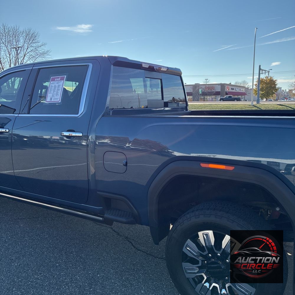2025 GMC Sierra 3500HD Denali