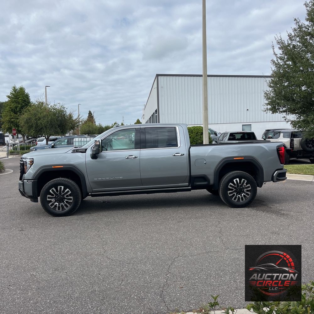 2025 GMC Sierra 2500HD Denali Ultimate