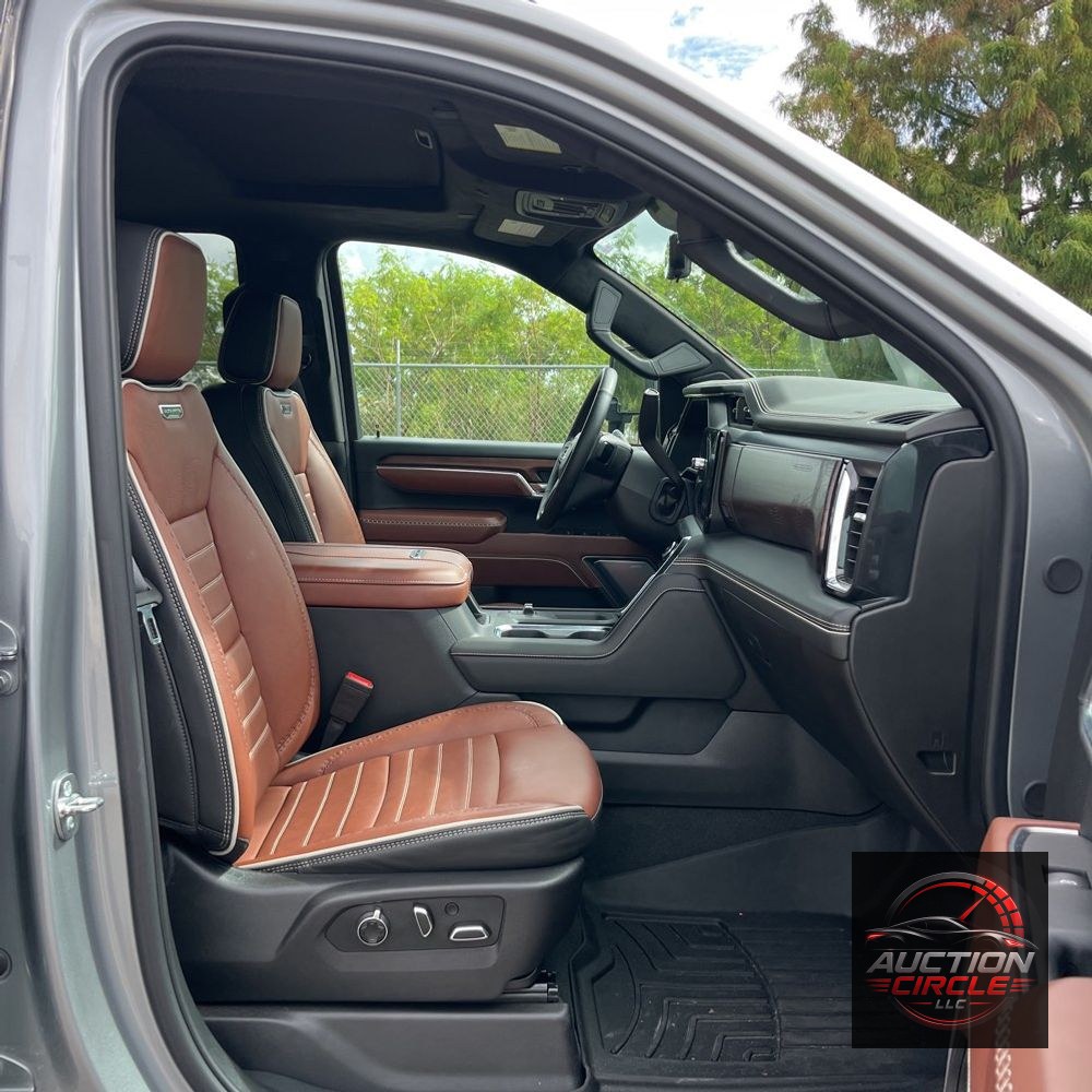 2025 GMC Sierra 2500HD Denali Ultimate
