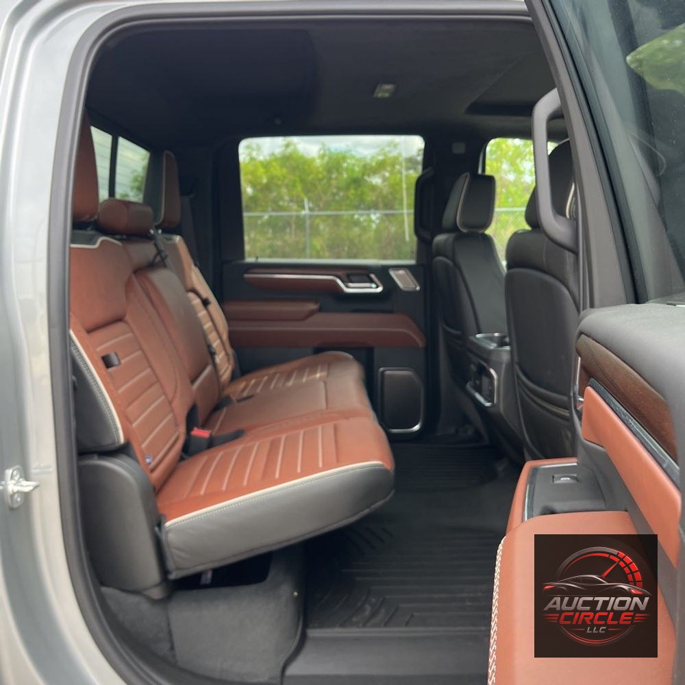 2025 GMC Sierra 2500HD Denali Ultimate