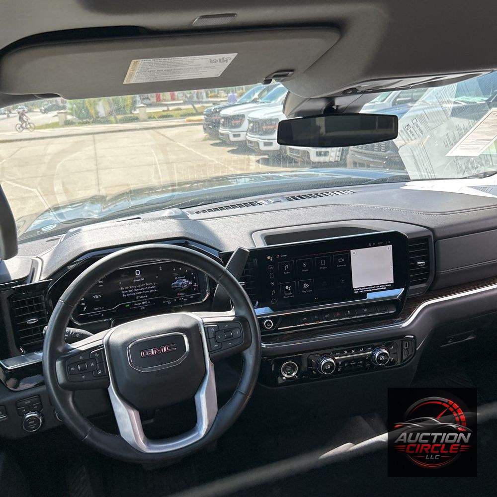 2024 GMC Sierra 1500 Elevation