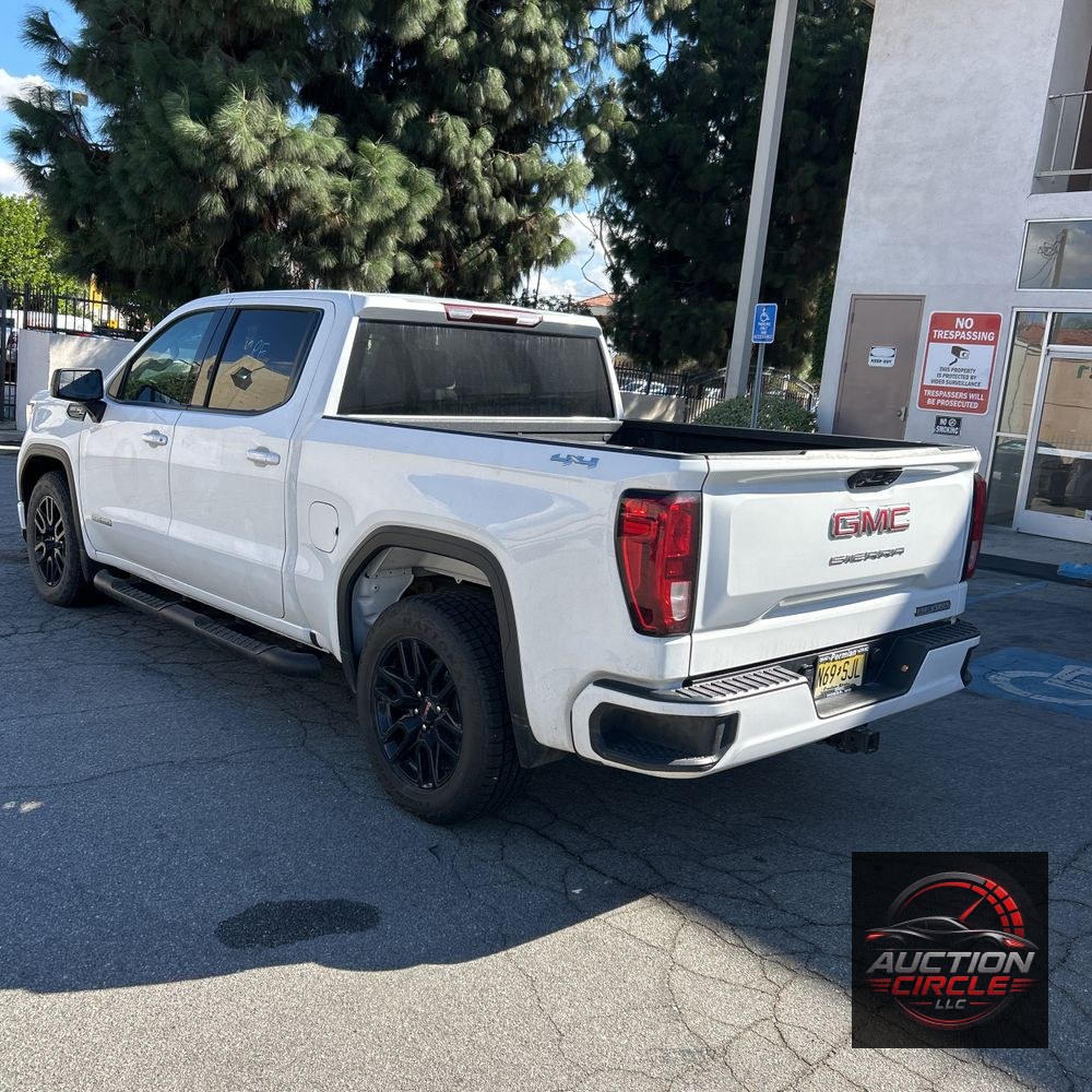 2023 GMC Sierra 1500 Elevation