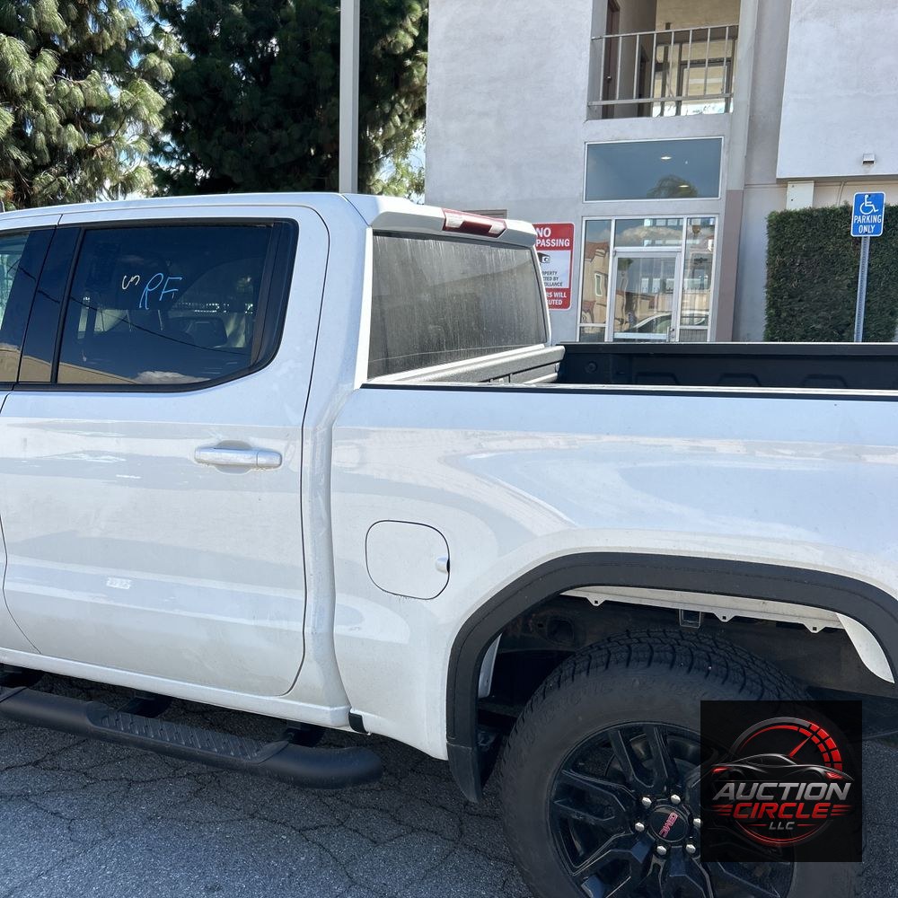 2023 GMC Sierra 1500 Elevation