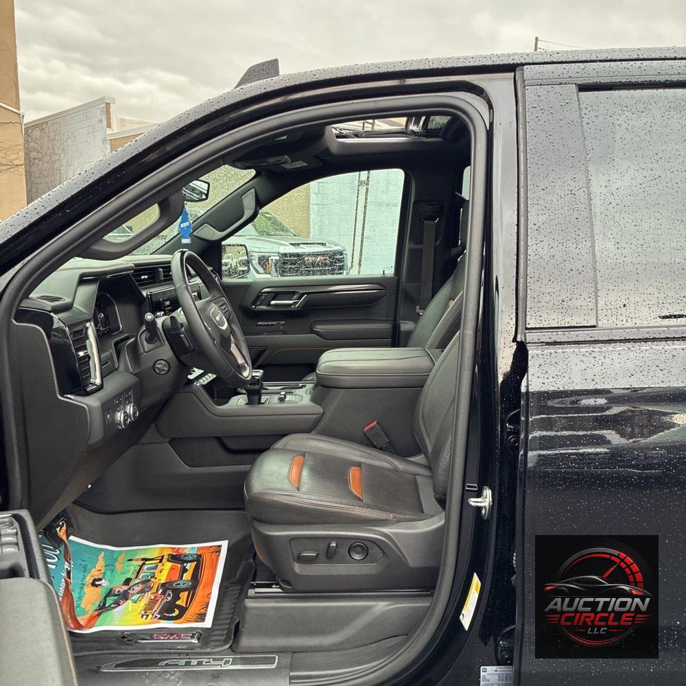 2024 GMC Sierra 1500 AT4