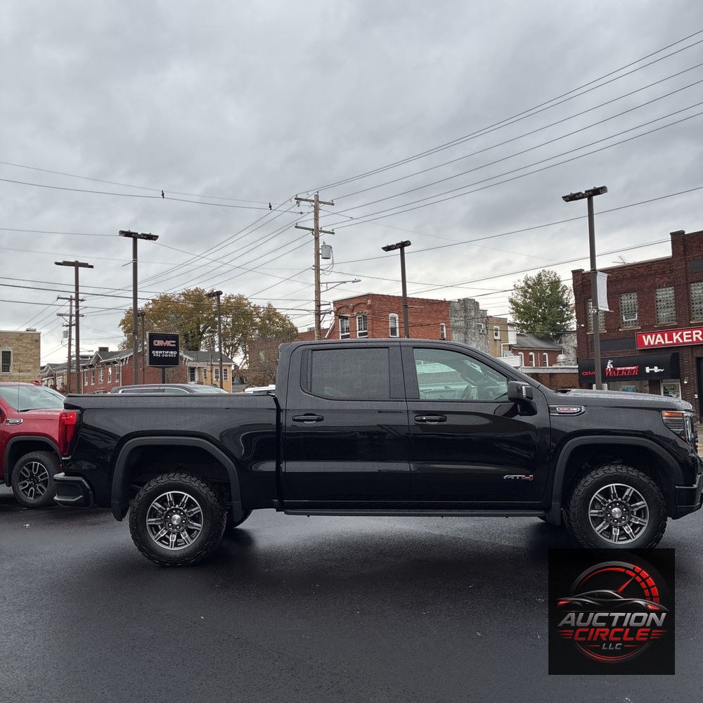 2024 GMC Sierra 1500 AT4