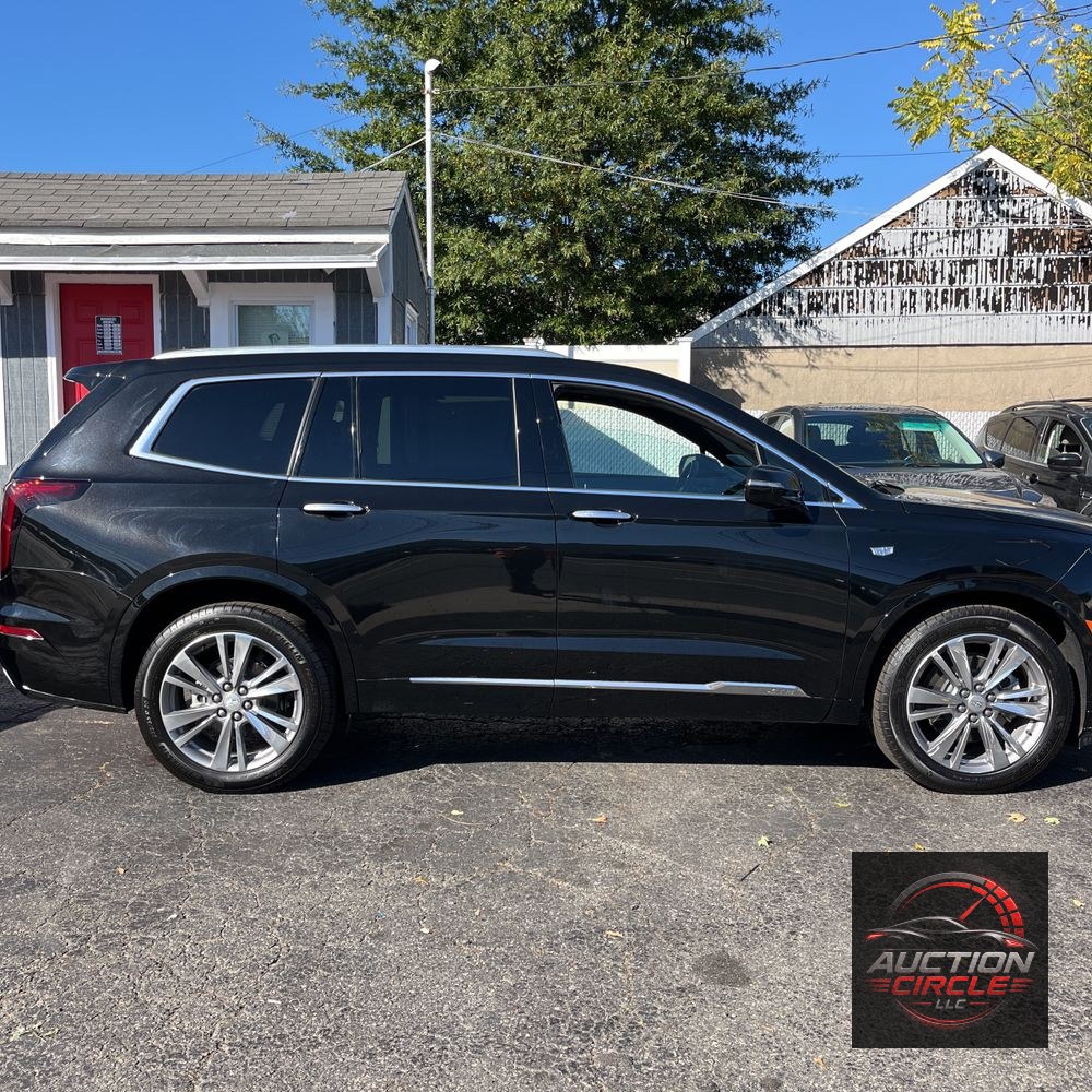 2025 Cadillac XT6 Premium Luxury
