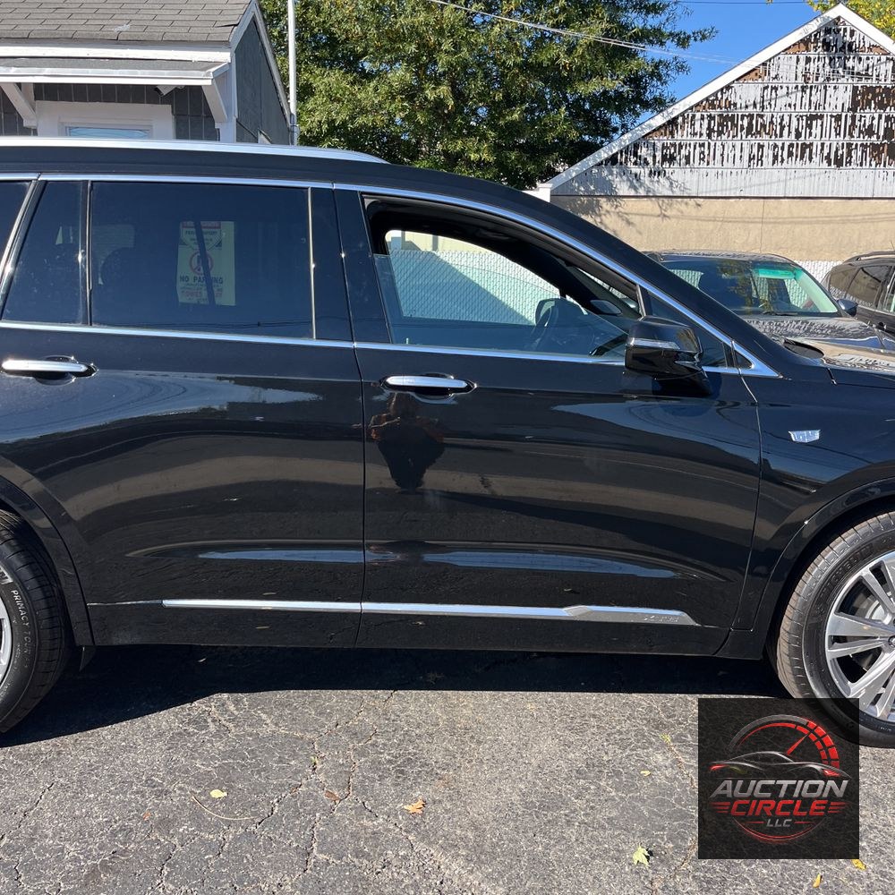 2025 Cadillac XT6 Premium Luxury