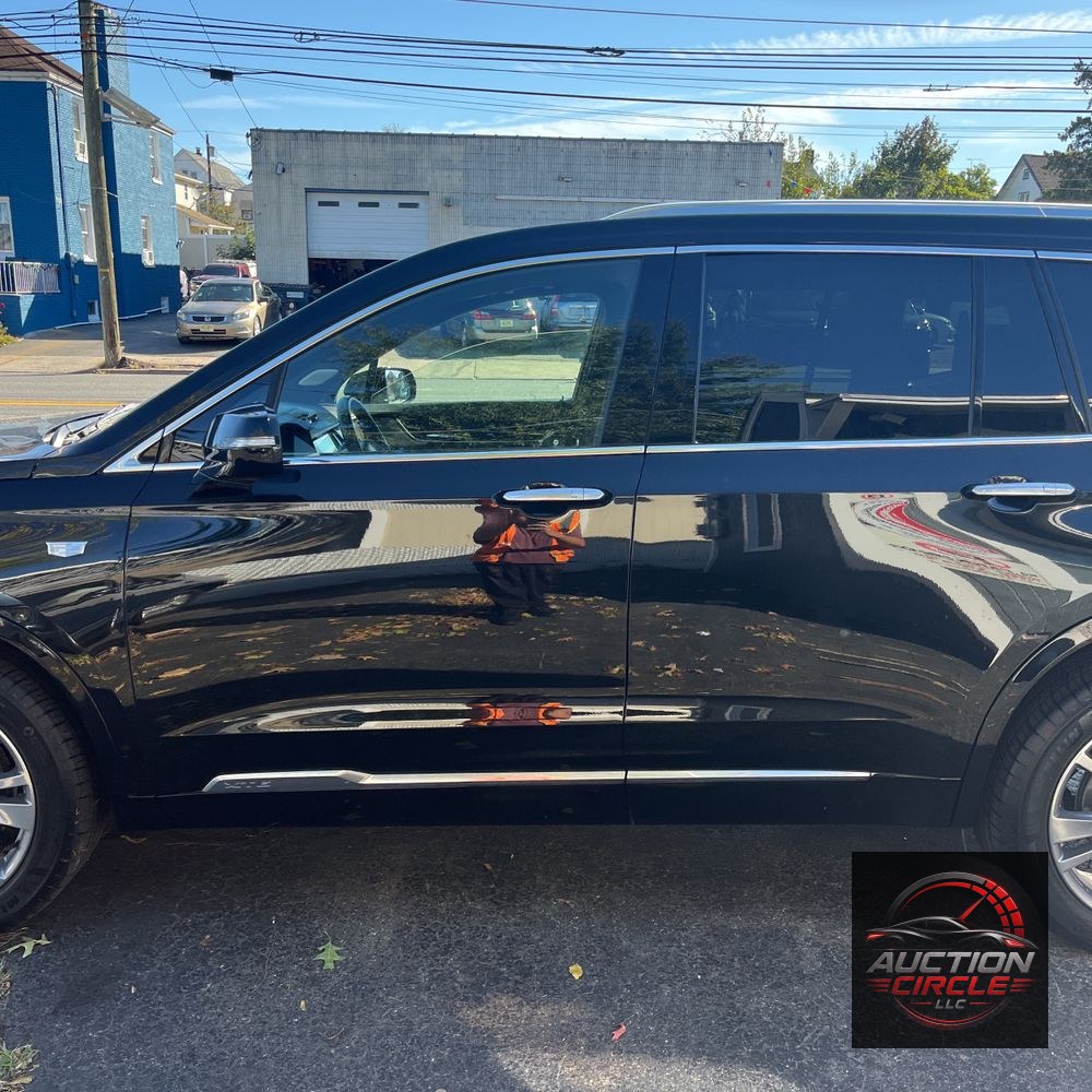 2025 Cadillac XT6 Premium Luxury
