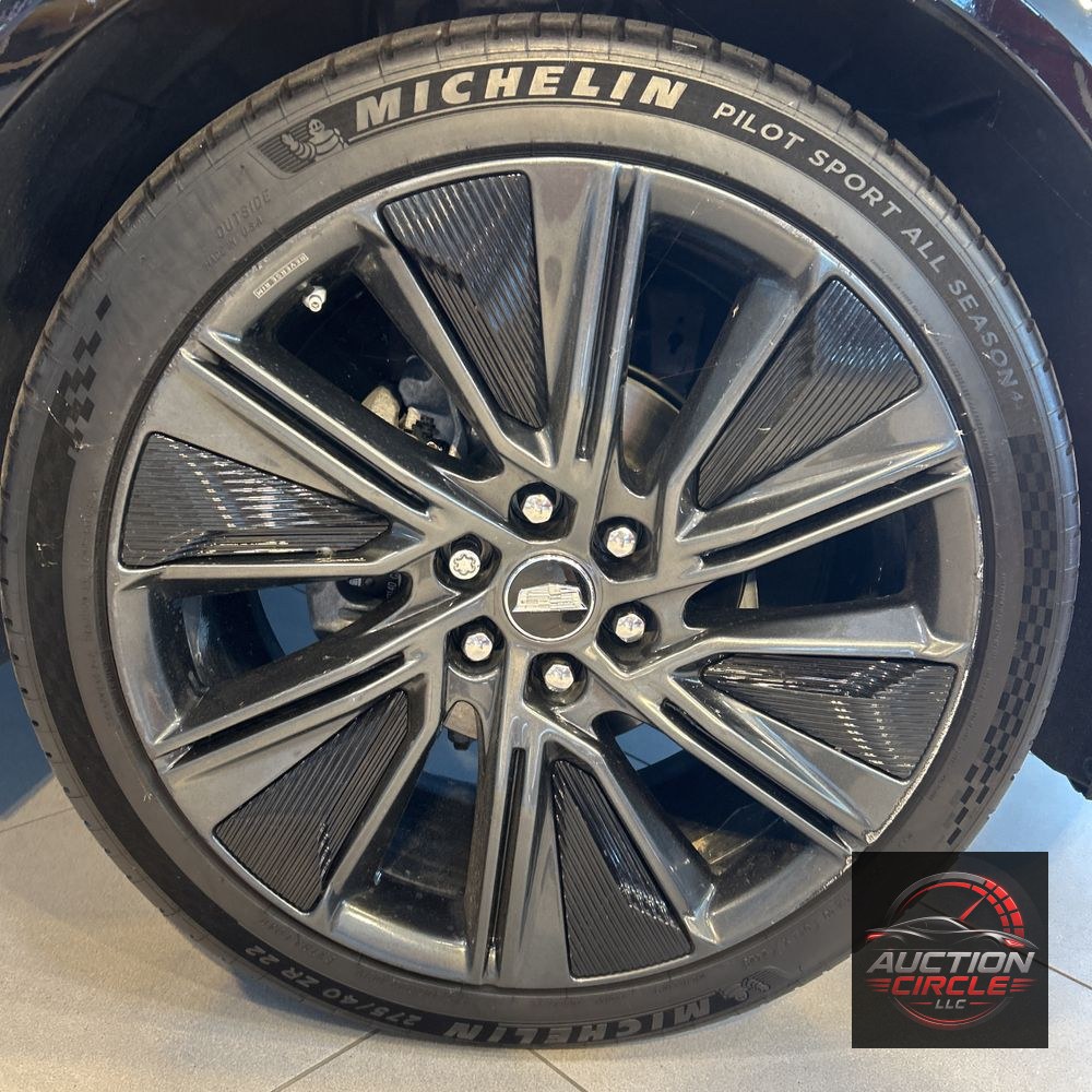 2024 Cadillac LYRIQ Sport 3