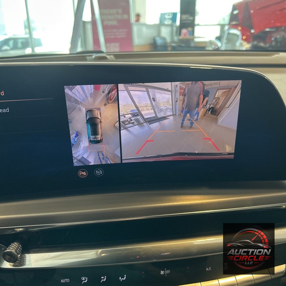 2024 Cadillac LYRIQ Sport 3