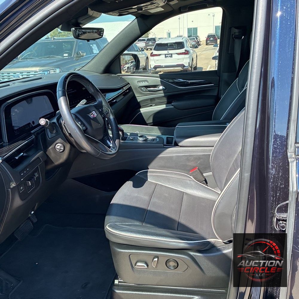 2022 Cadillac Escalade Sport