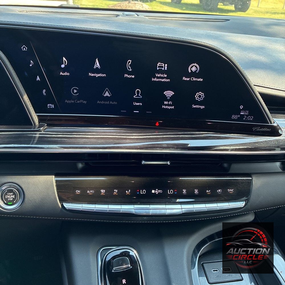 2022 Cadillac Escalade Sport