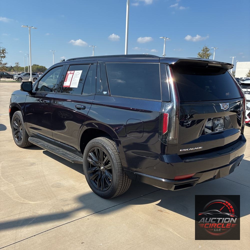 2022 Cadillac Escalade Sport