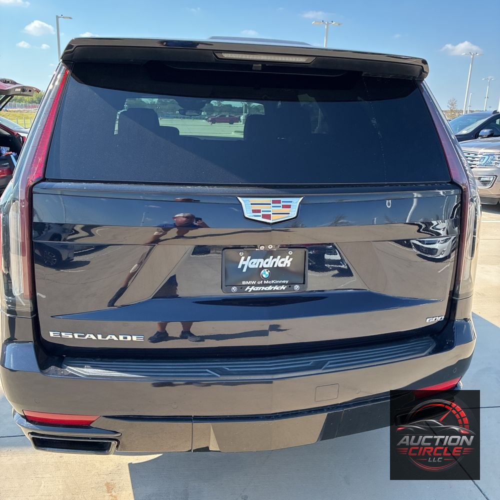 2022 Cadillac Escalade Sport