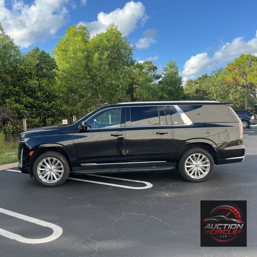 2023 Cadillac Escalade ESV Premium Luxury
