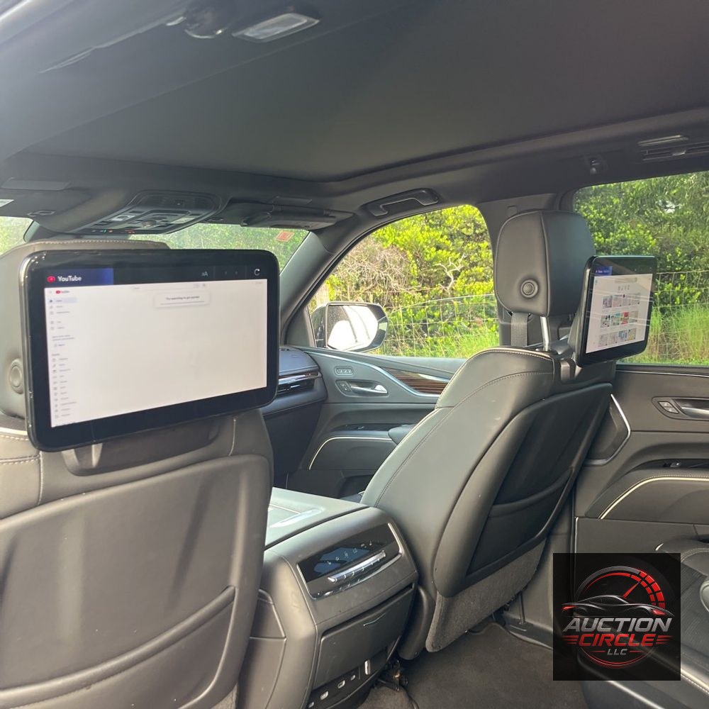 2023 Cadillac Escalade ESV Premium Luxury