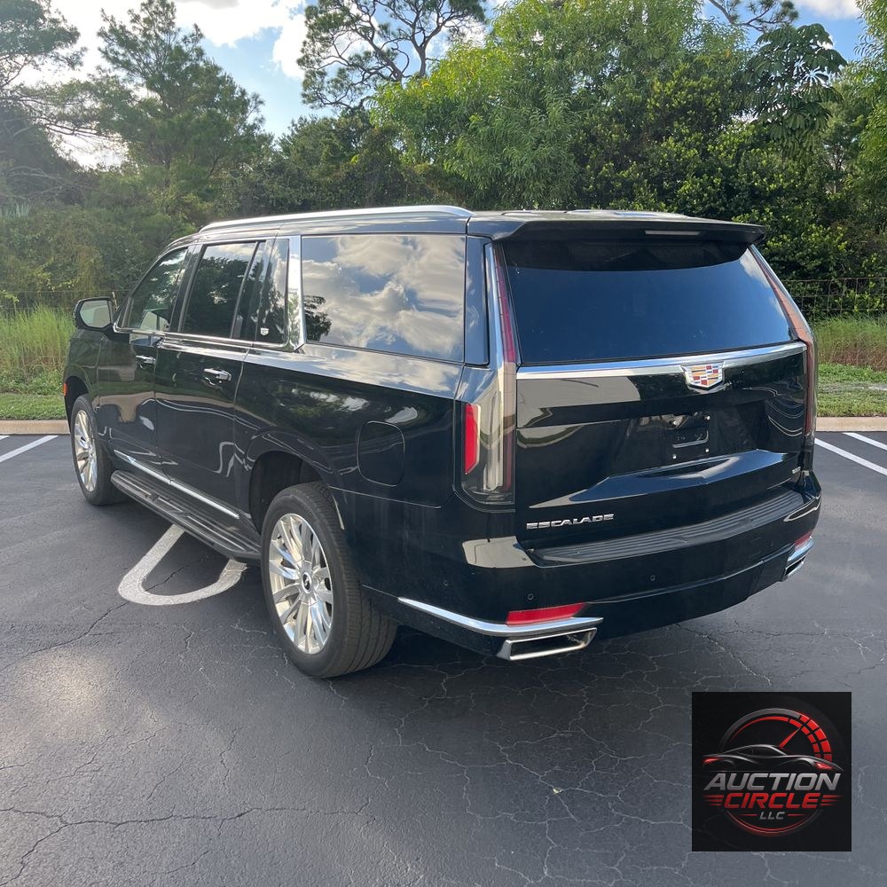 2023 Cadillac Escalade ESV Premium Luxury