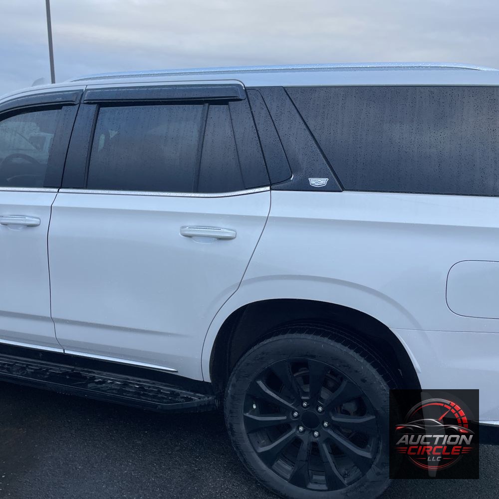 2022 Cadillac Escalade Luxury
