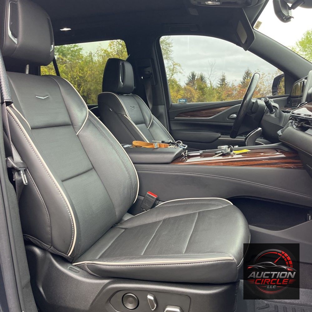 2022 Cadillac Escalade Premium Luxury