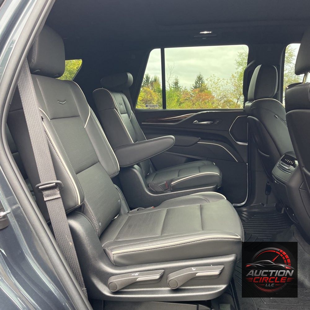 2022 Cadillac Escalade Premium Luxury