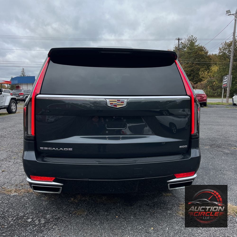 2022 Cadillac Escalade Premium Luxury