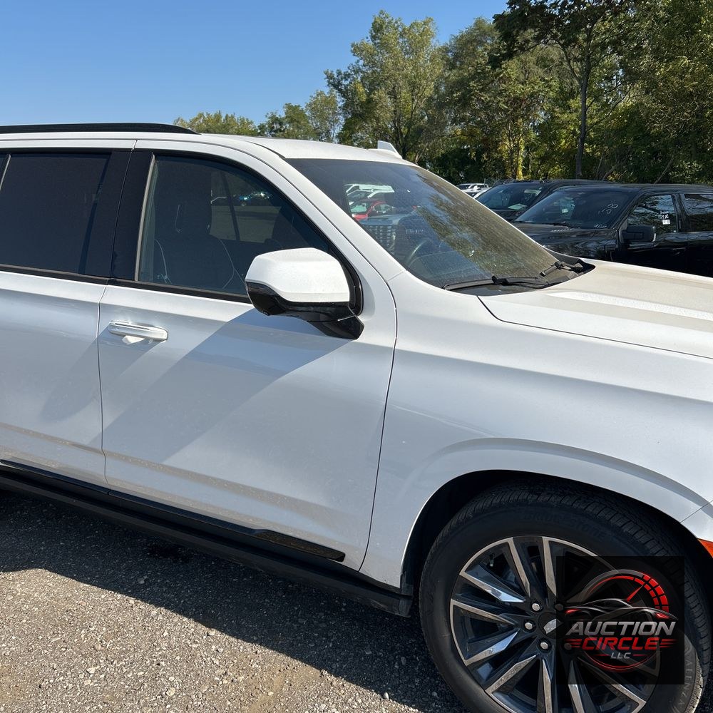 2024 Cadillac Escalade Sport