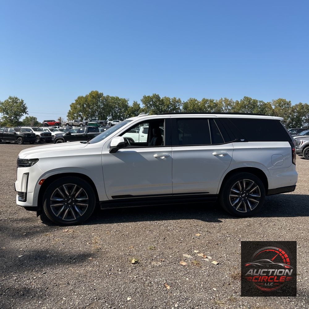 2024 Cadillac Escalade Sport