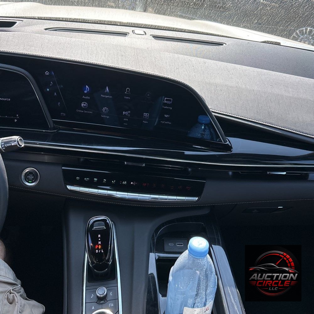 2024 Cadillac Escalade Sport