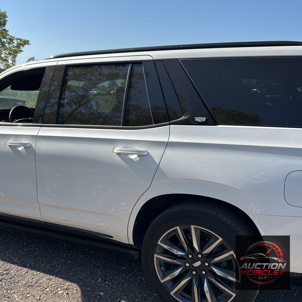 2024 Cadillac Escalade Sport