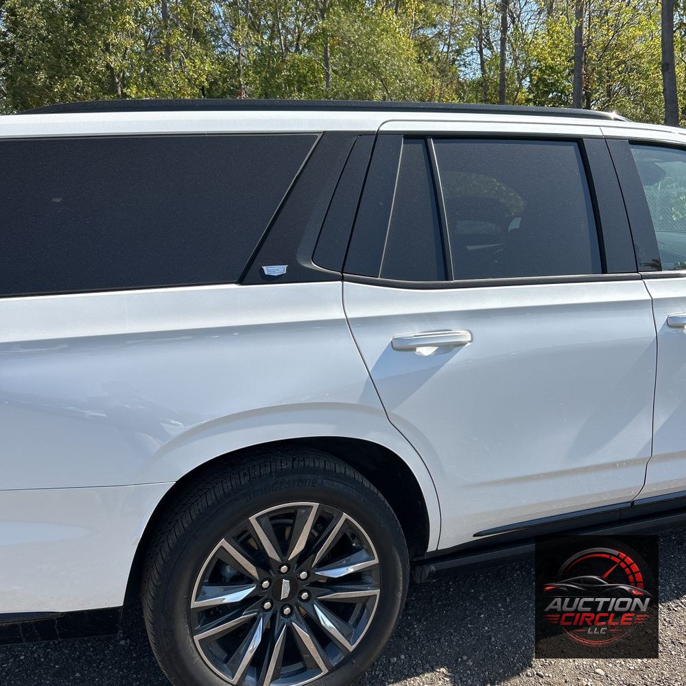 2024 Cadillac Escalade Sport